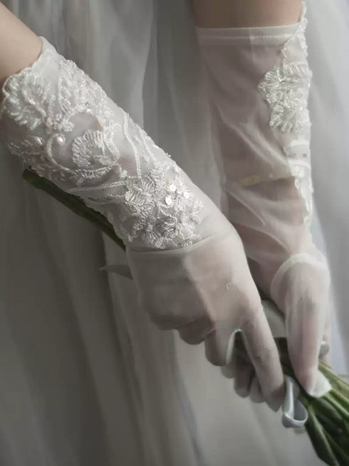 White Bridal Lace Gloves – Embroidered Floral Wedding Gloves